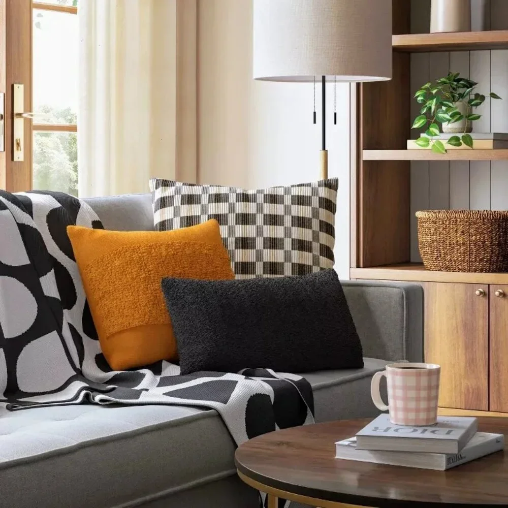 Tufted Square Throw Pillow